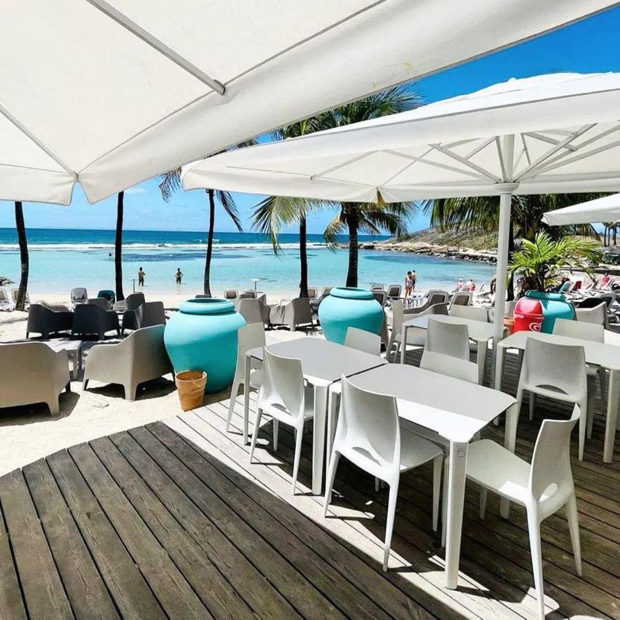 Romantique Et Bel Appartement En Bord De La Mer, Piscine Surveillee Et Belle Plage A 50M Saint-Francois  Kültér fotó